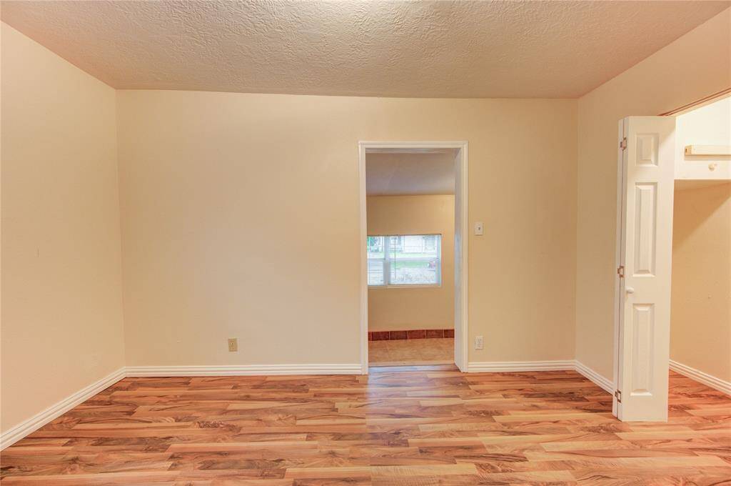 Bedroom with flex space