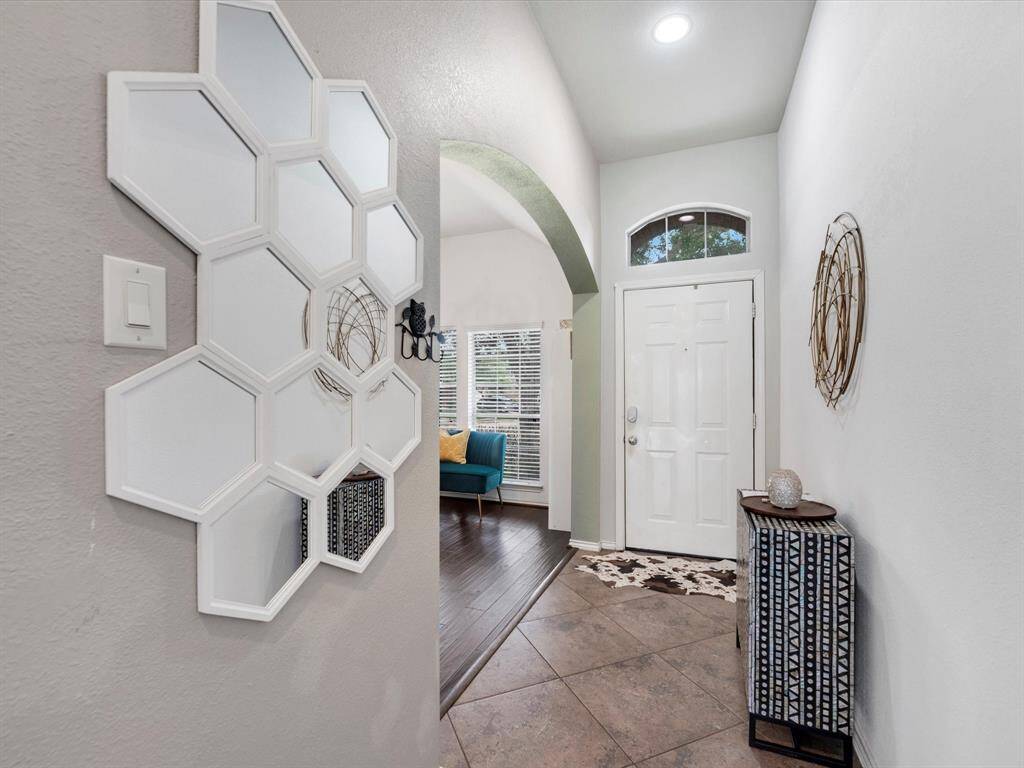 Inviting entry way