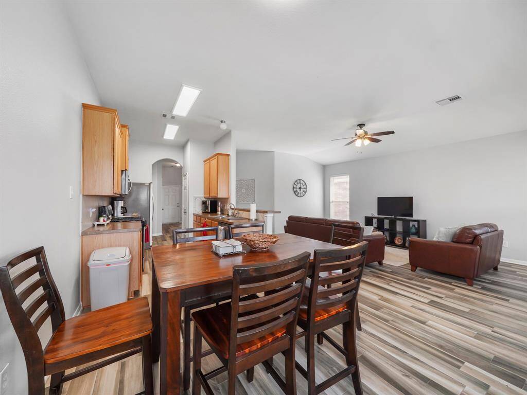 Spacious dining area has plenty of room for a large dining set!