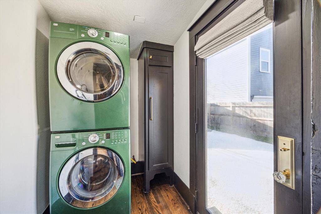 Laundry room is just off the kitchen & includes your back door