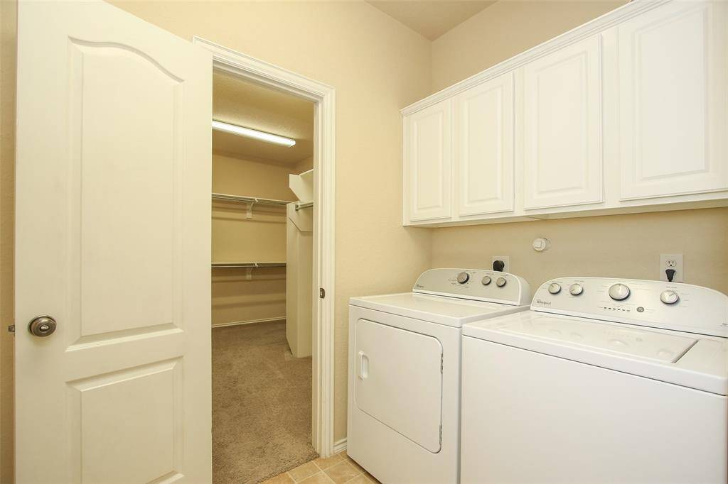 Previous pic: DOES NOT include WASHER/DRYER