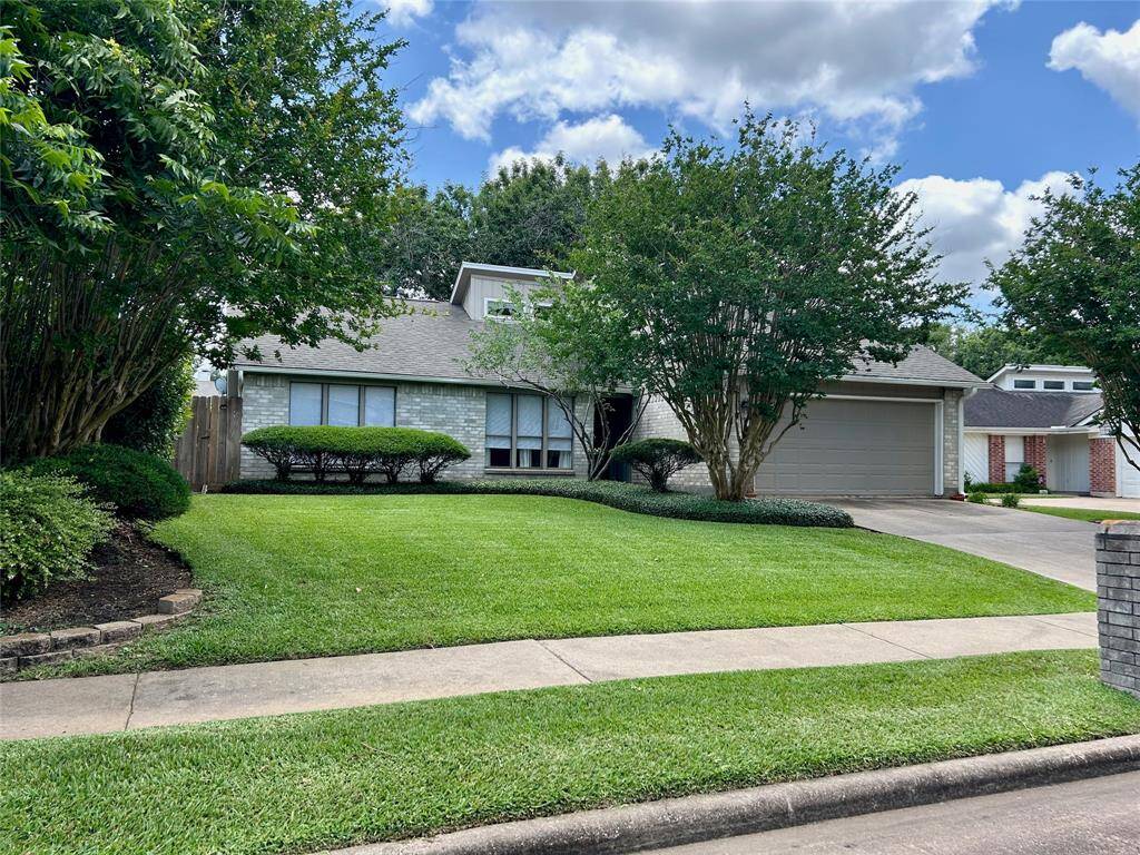 Make 2318 Willow Bend your next home!