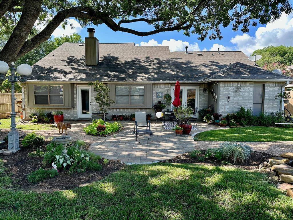 Large paver patio with beautiful surroundings.