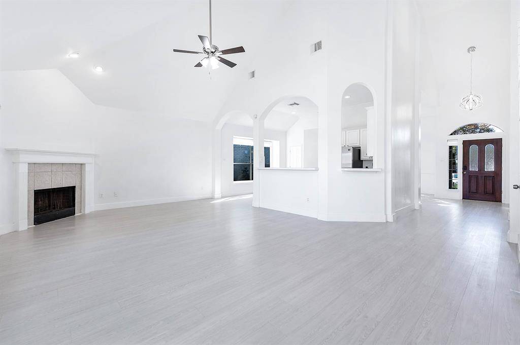 The sight lines aregorgeous in this home!