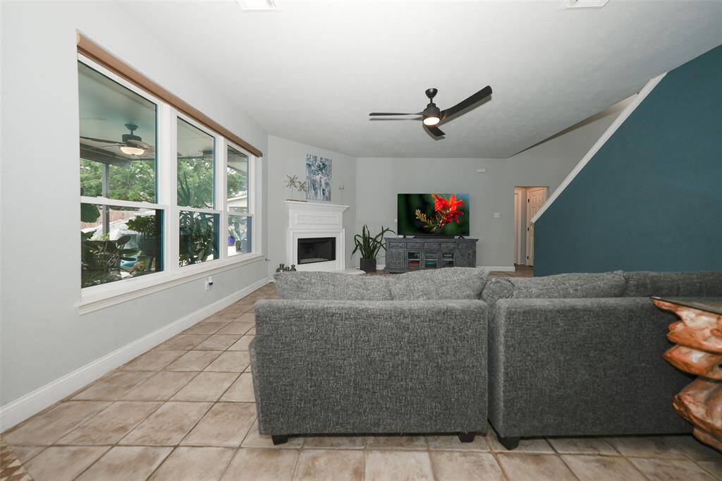 Remote control blinds