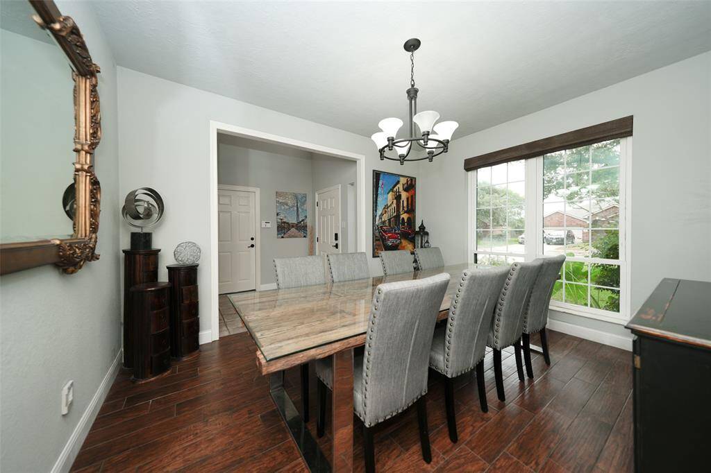 Formal dinning opens to kitchen