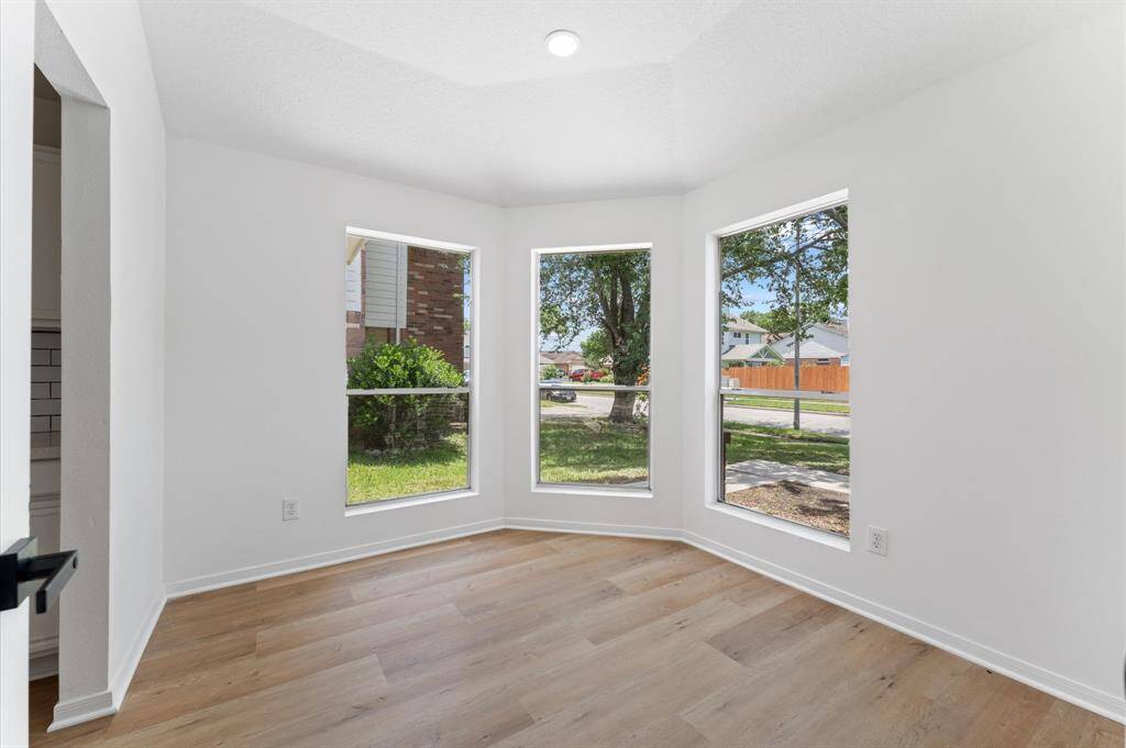 lots of natural light!