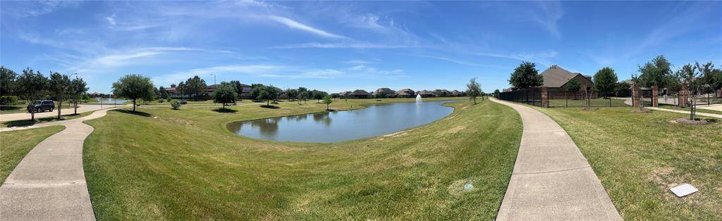 Discover the walking trails and ponds throughout the community.