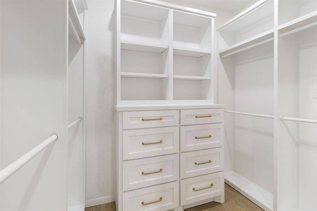 New built-out walk-in closet