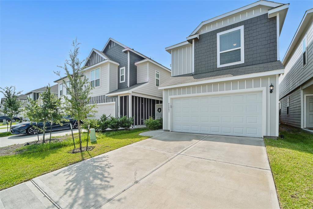 Welcome to 24851 Goldoni Dr