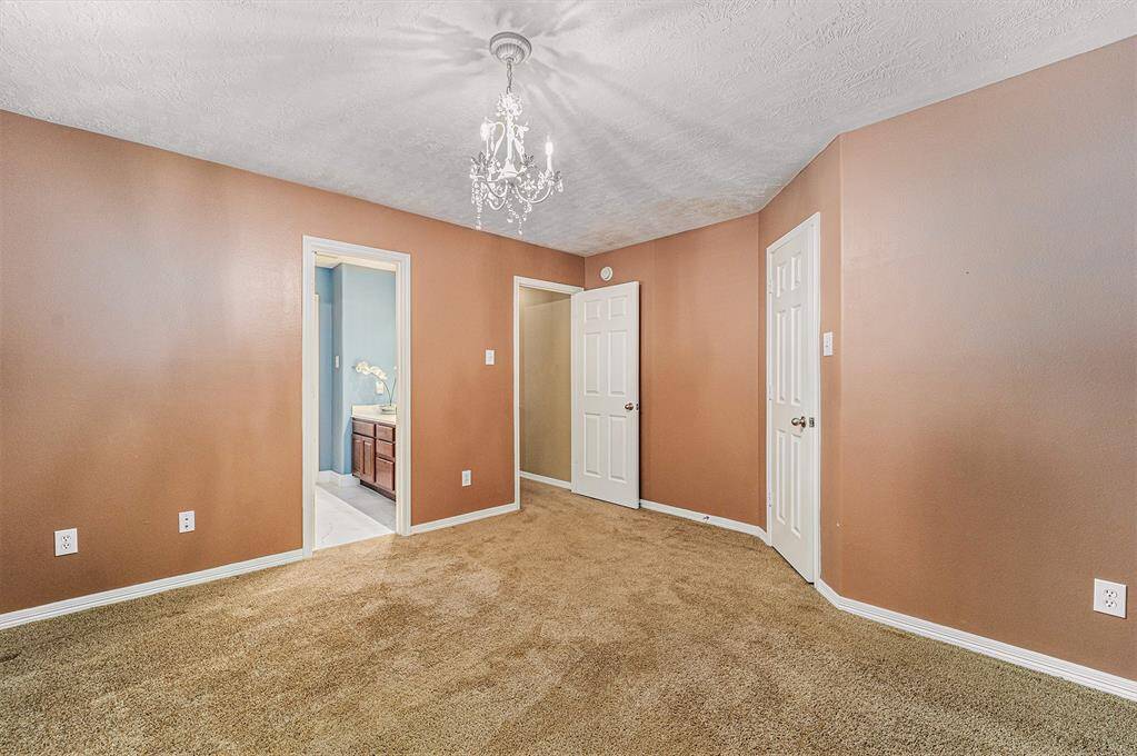 And access to the secondary bathroom as well!