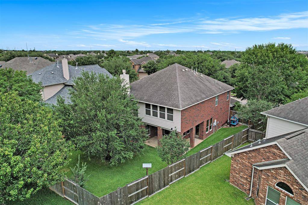 There are things you can't see: Fence replaced in 2024 with Western cedar fencing, HVAC replaced 3 and 5 years respectively, updated microwave 2 years ago, hot water heaters 4 years ago and irrigation to pot plants in the flowerbeds too!