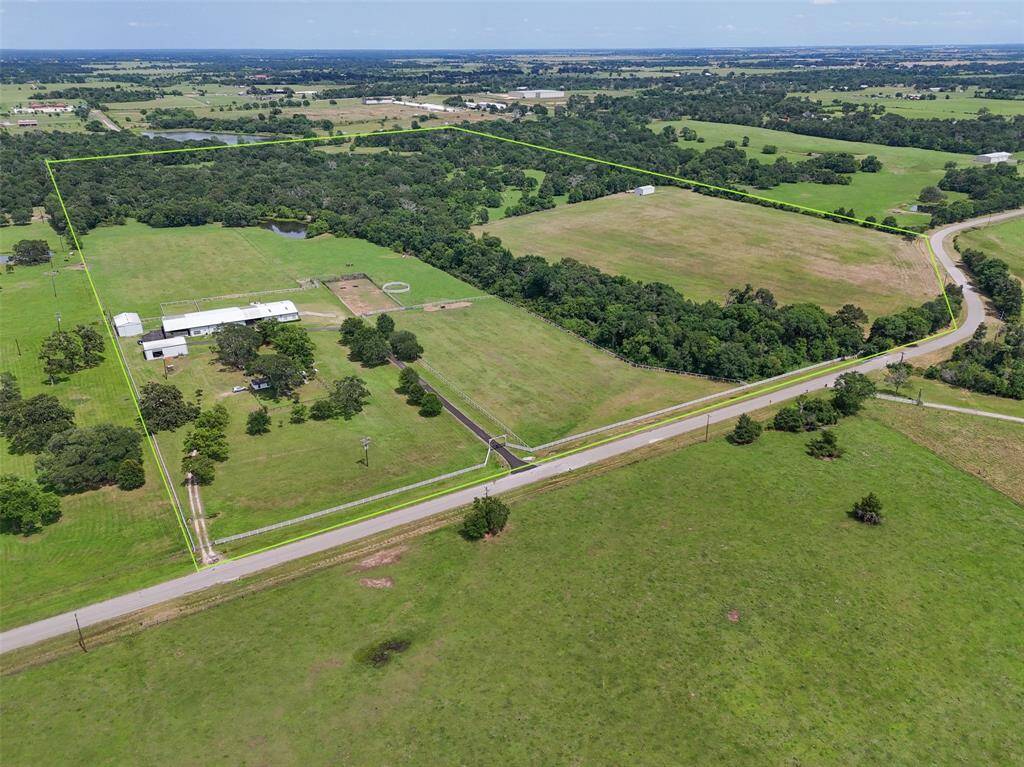 89 acre working cattle ranch for sale in Waller County