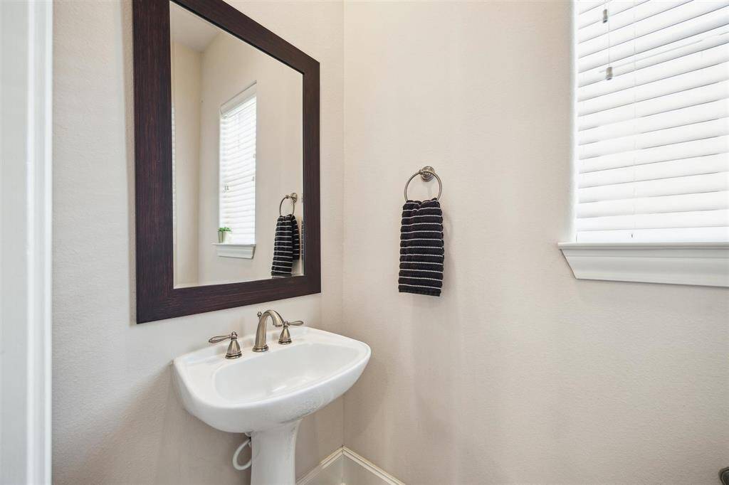 Half bathroom on the second floor.