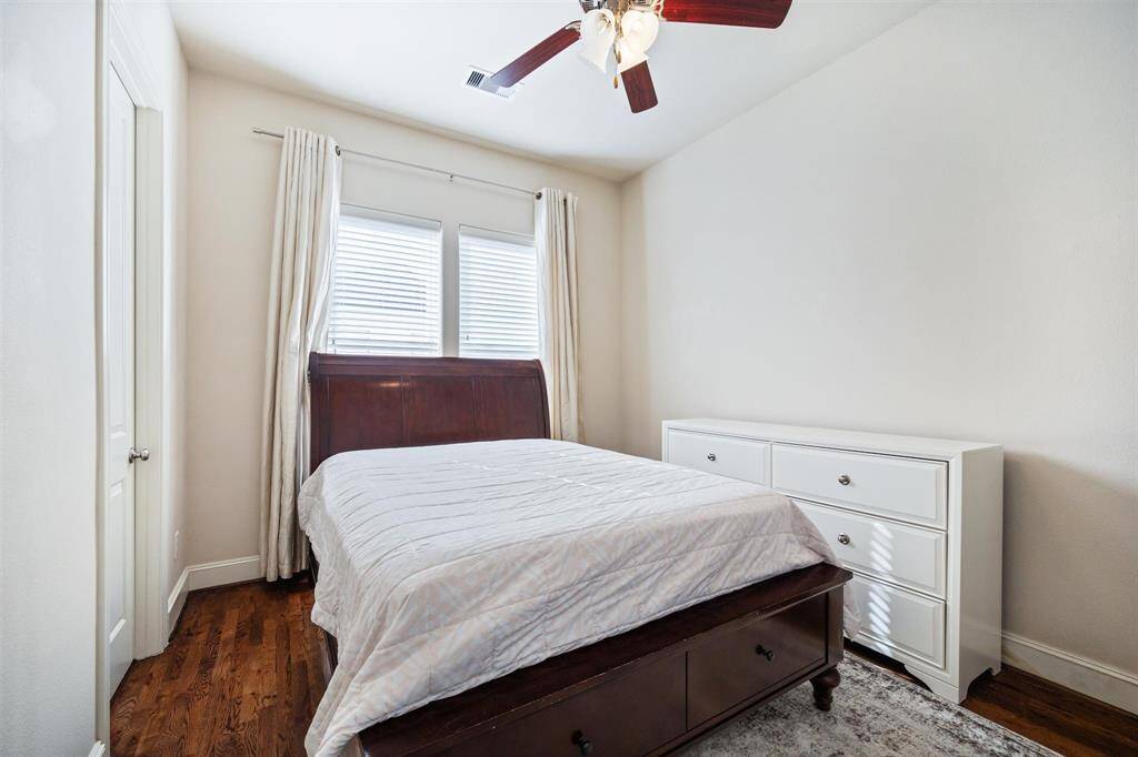 Third guest bedroom on the third floor.