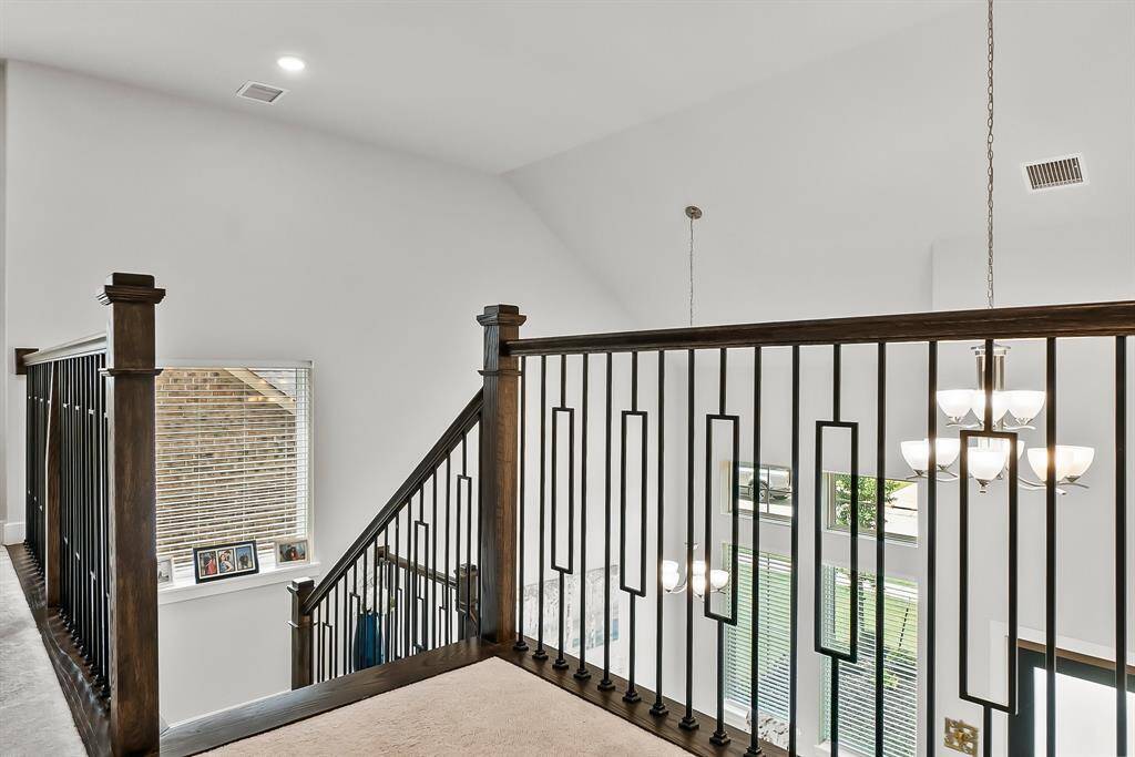Modern details on the staircase.