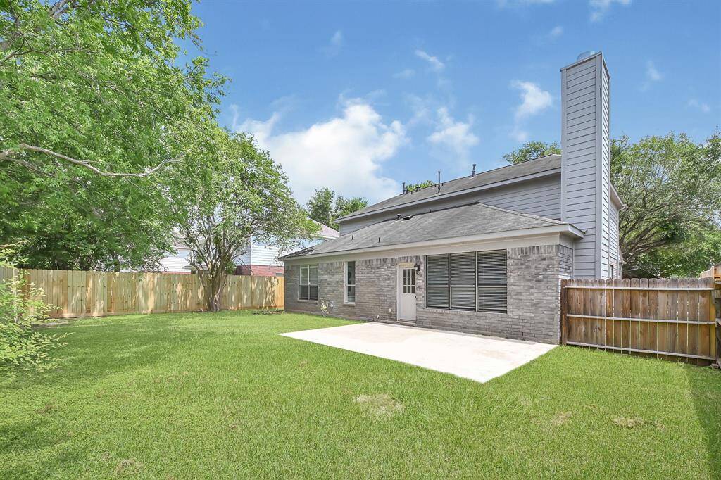 Spacious backyard