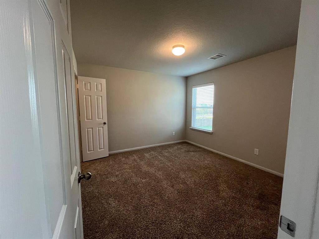Secondary bedroom
