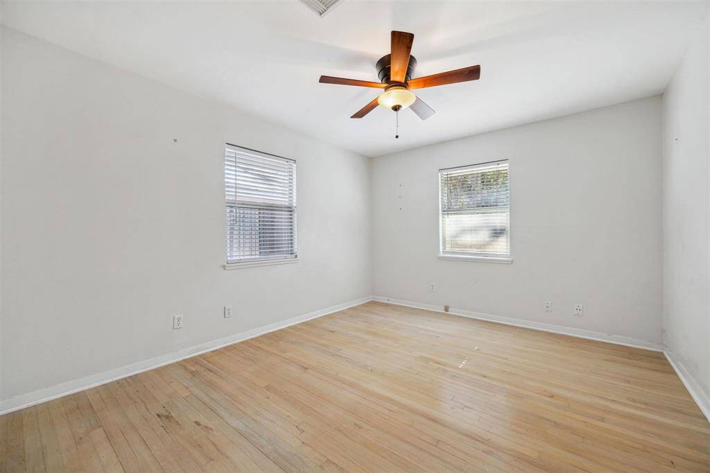 Secondary bedroom 2