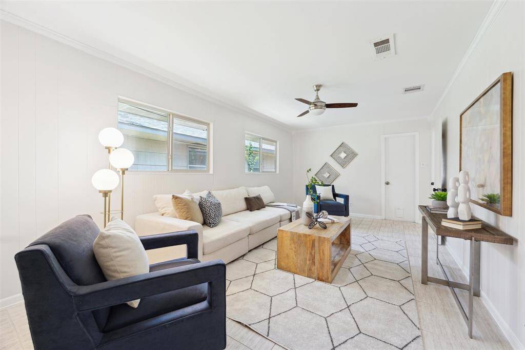 Bonus room.. so many possibilities for this spacious room. Owners used it as a kids gameroom, could also easily be an additional bedroom, office or guest suite. The door ahead opens to indoor utility room