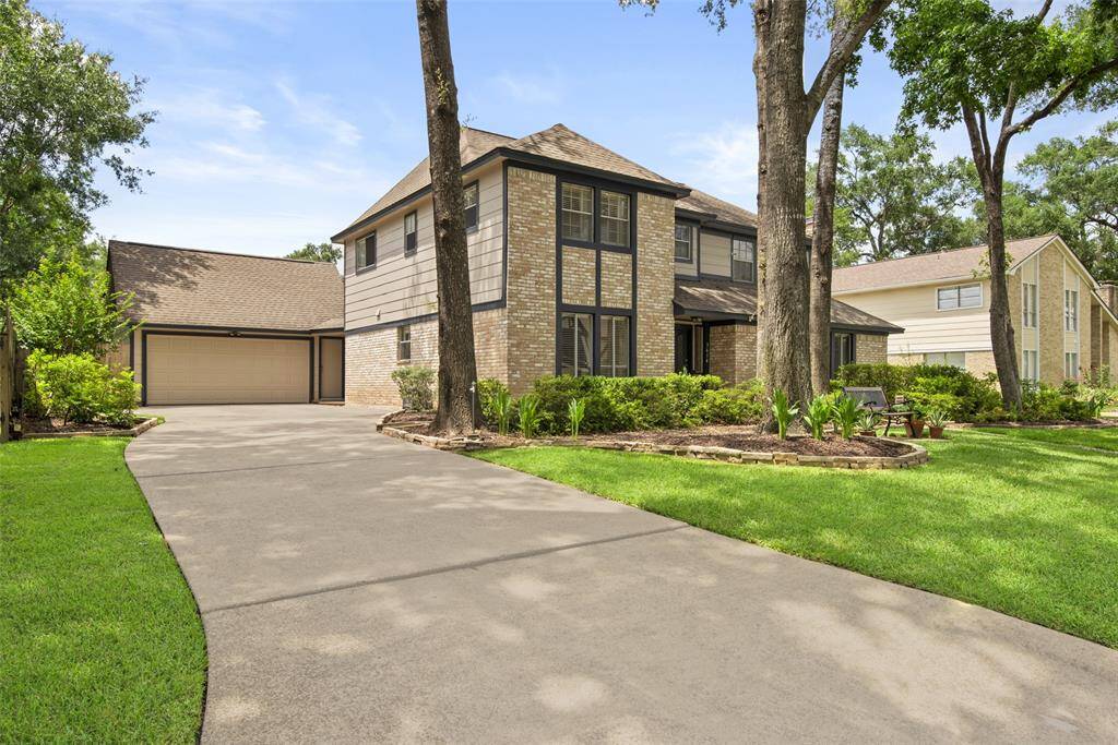 Detached Garage with built ins and storage above