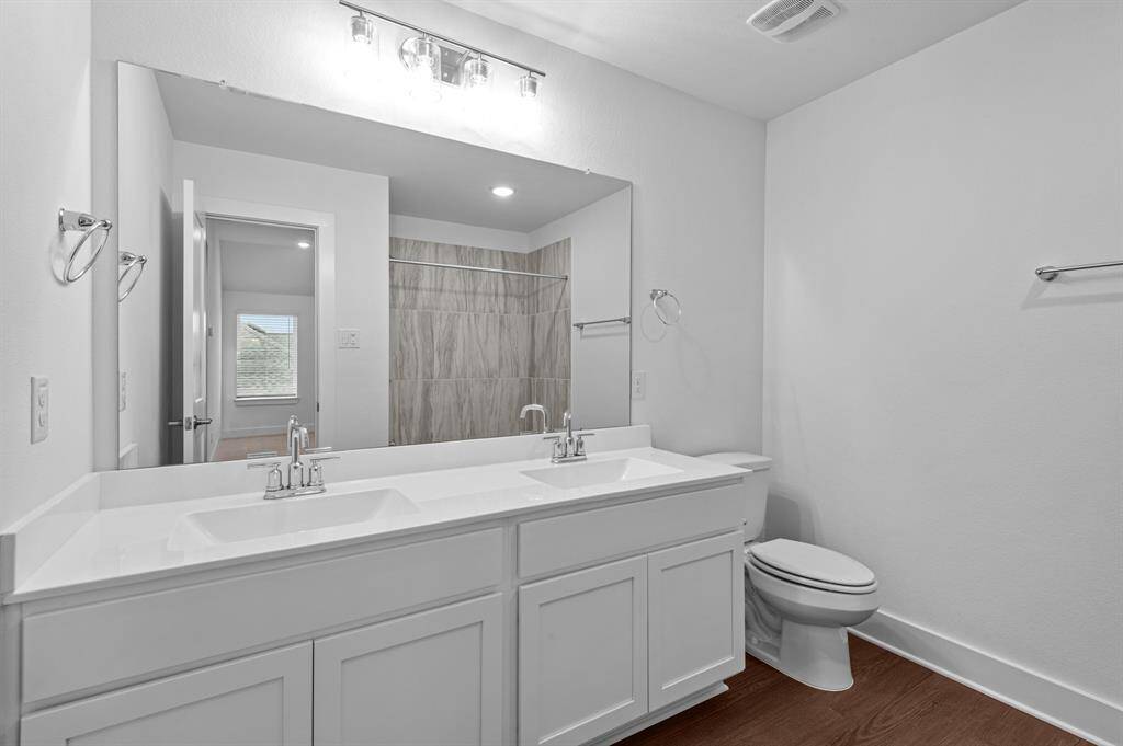 upstairs bathroom