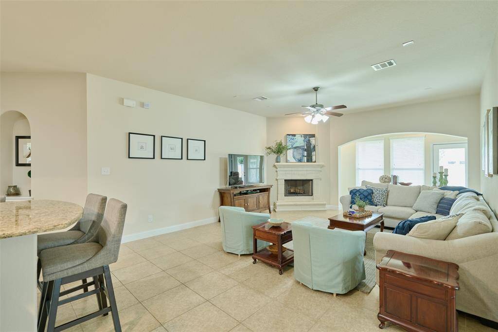 Beautiful and functional open floorplan