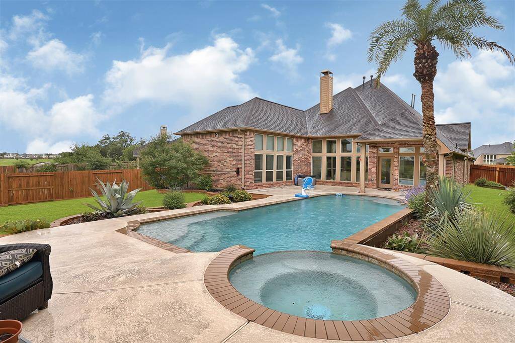 Pool and Spa with entertainment area