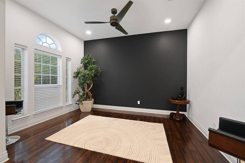 Study/Office space