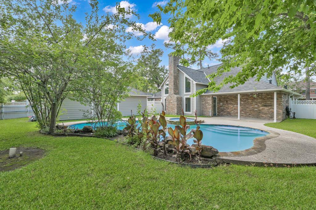 BACKYARD OASIS