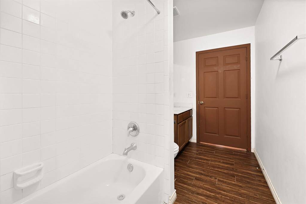 Secondary bathroom