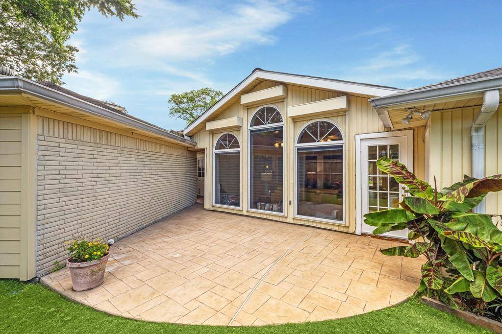 LUSHLY LANDSCAPED YARD