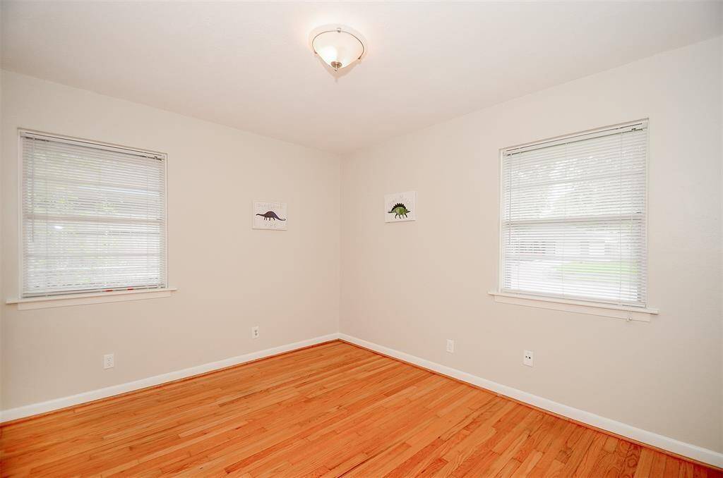 Secondary Bedroom