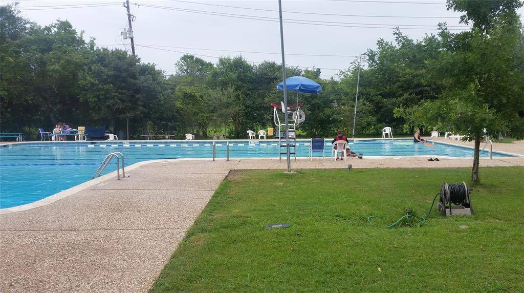The Willow pool is available for memberships and is typically open from Memorial through Labor Days.