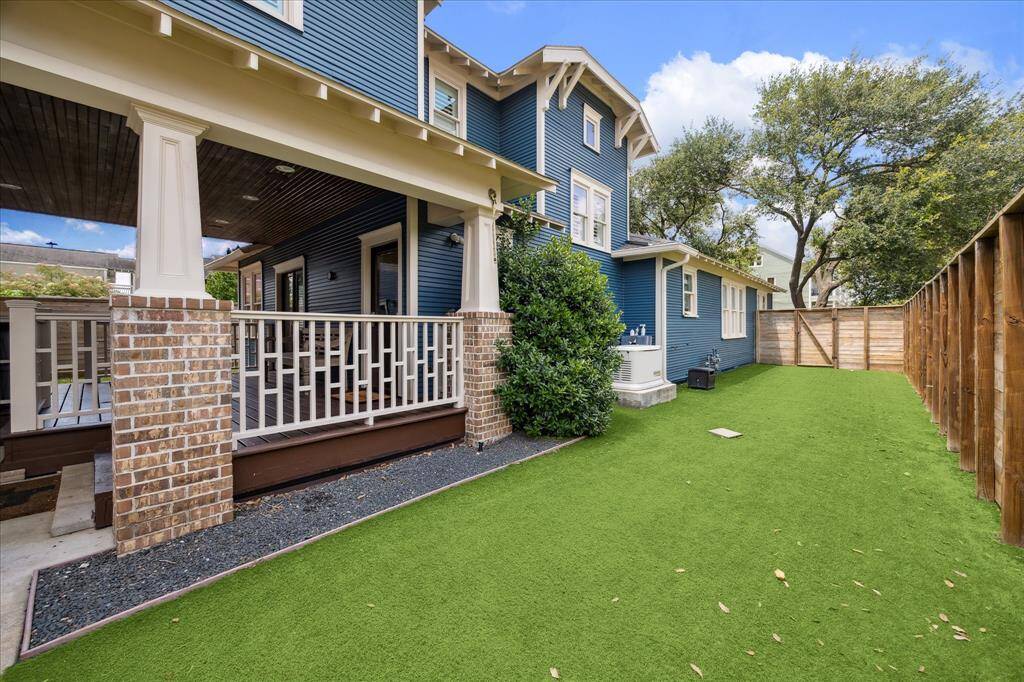 Offering both space and convenience, the large turfed side yard is perfect for play, pets, or outdoor entertaining with low-maintenance appeal. A home generator provides peace of mind, while the fully fenced perimeter ensures privacy and security.