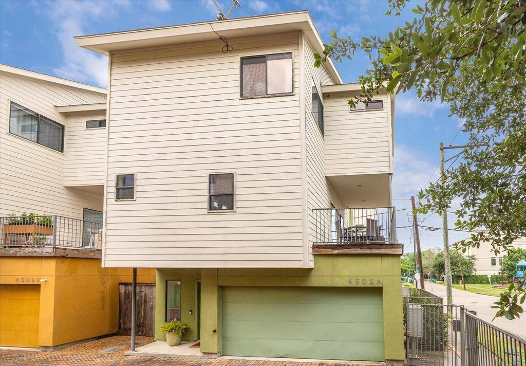Striking Contemporary 3-story home in Rice Military/Washington Corridor, offering modern design and prime location.