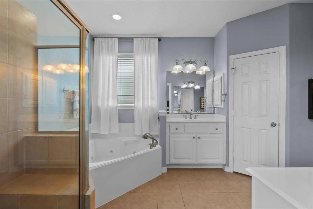 ensuite bath with separate shower