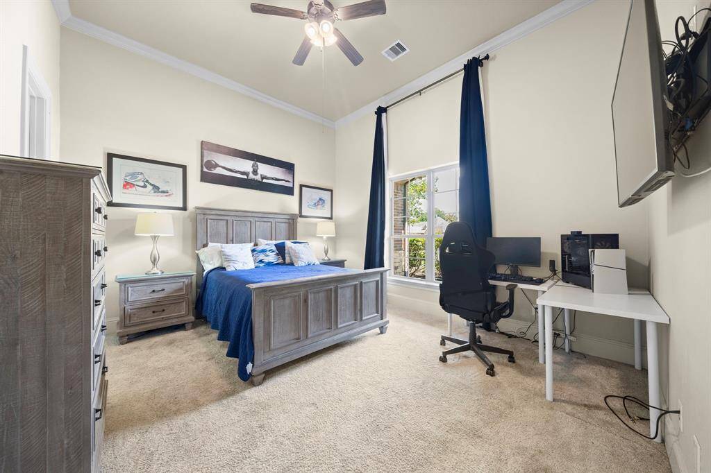 Fourth Bedroom is Very Spacious!