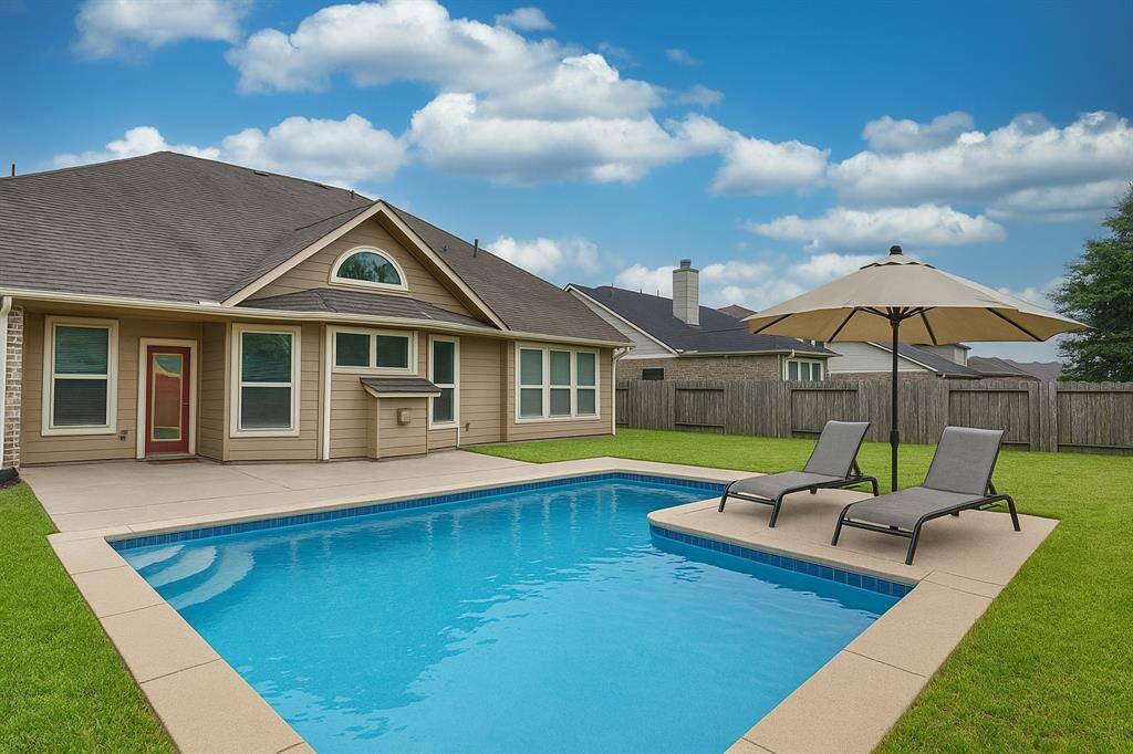 "Virtual Rendering" of a Pool in the large backyard