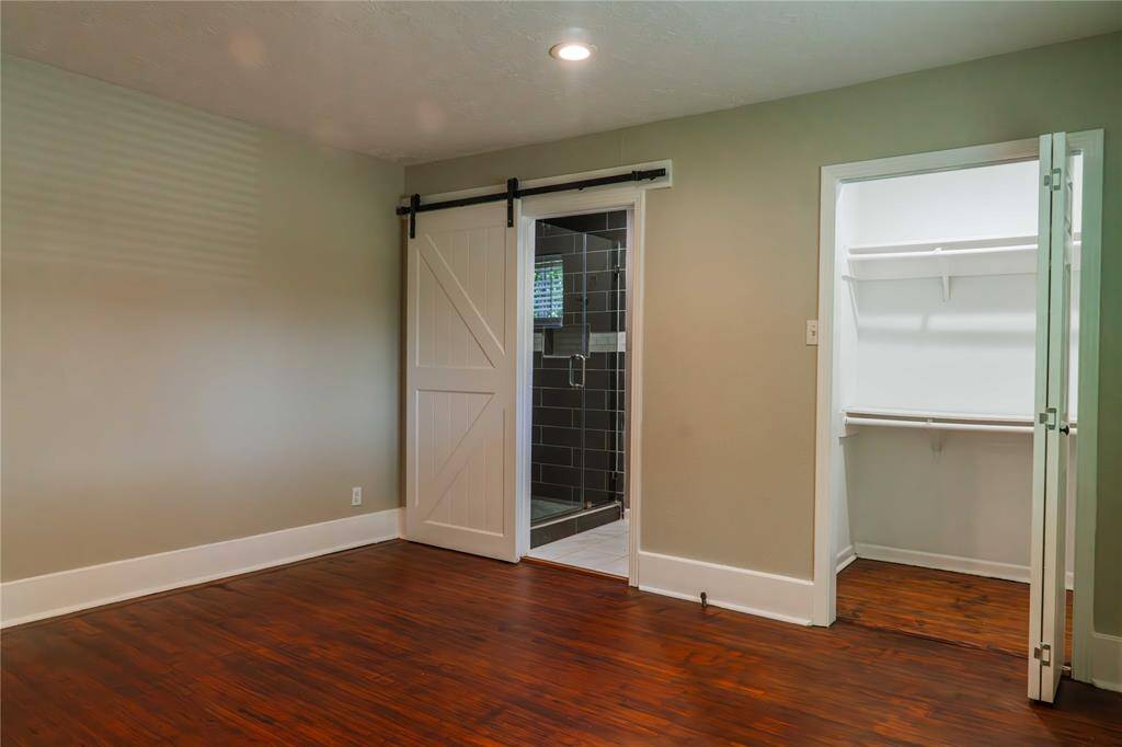 Washer and Dryer Included