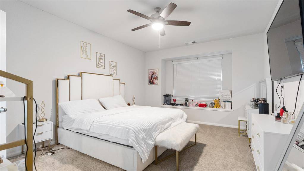 Spacious downstairs primary bedroom