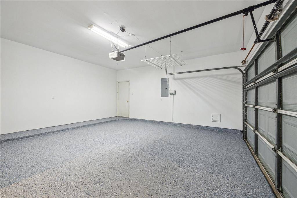Epoxy garage floor