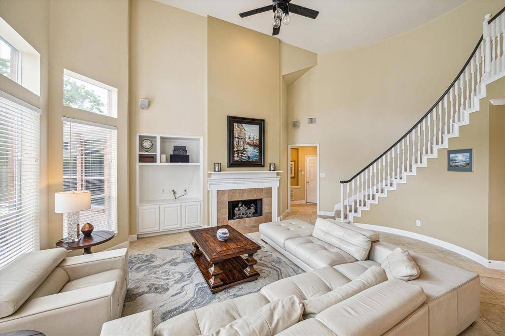 Light and bright family room