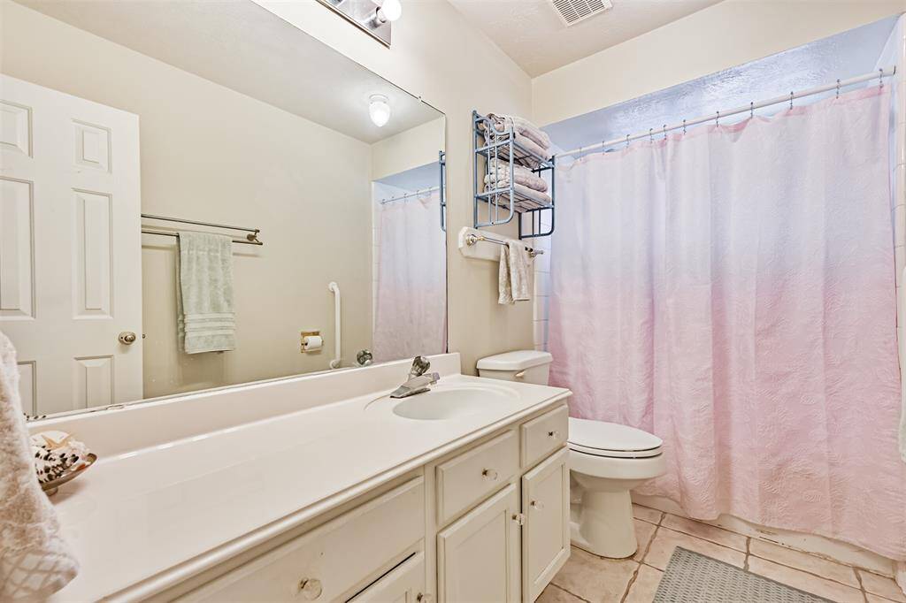Guest bathroom