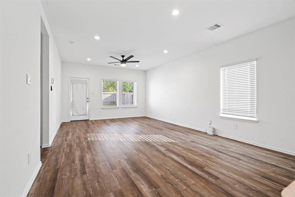 Bright, open living space with proper indoor-outdoor flow.
