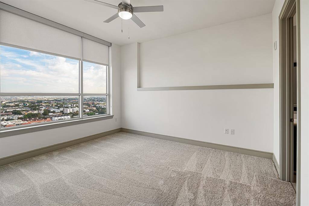 Luxury Model Unit