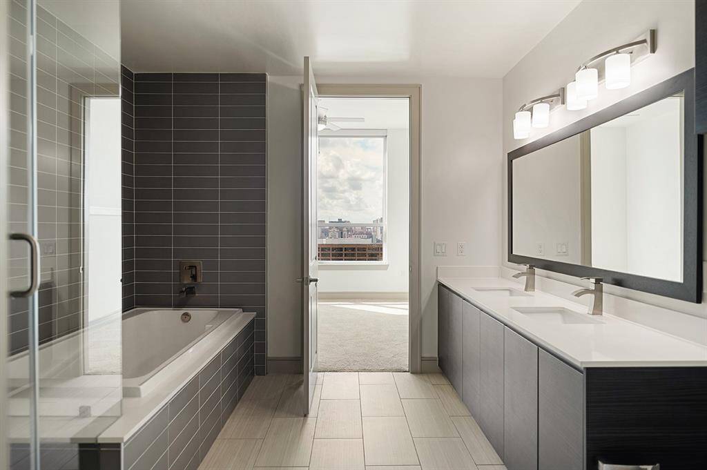 Luxury Model Unit