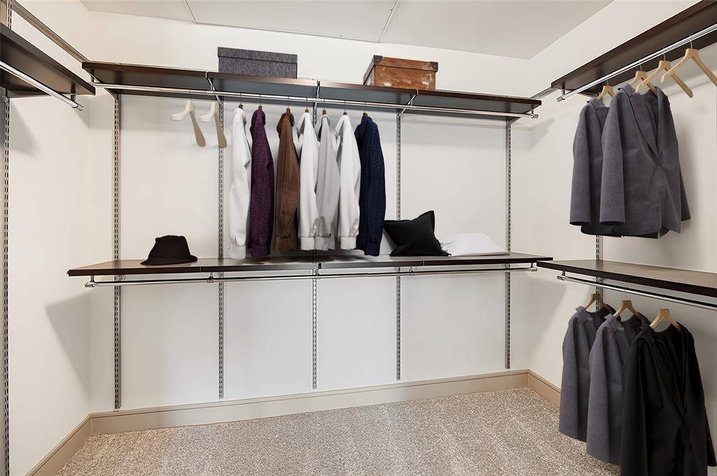 Luxury Model Unit