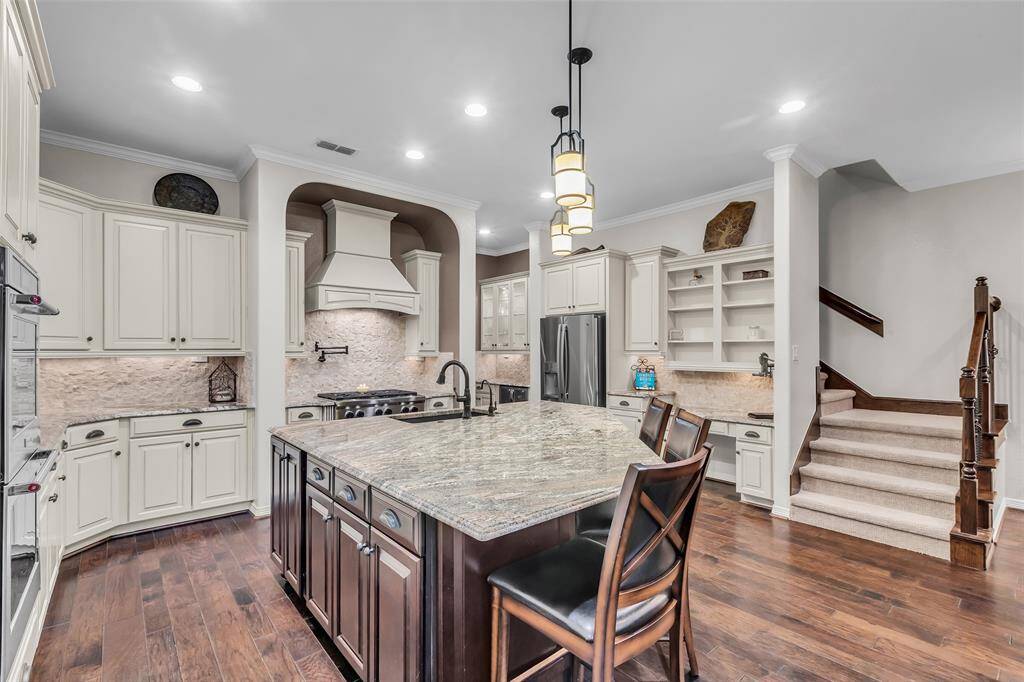 Kitchen is a dream with new appliances and beautiful finishes.