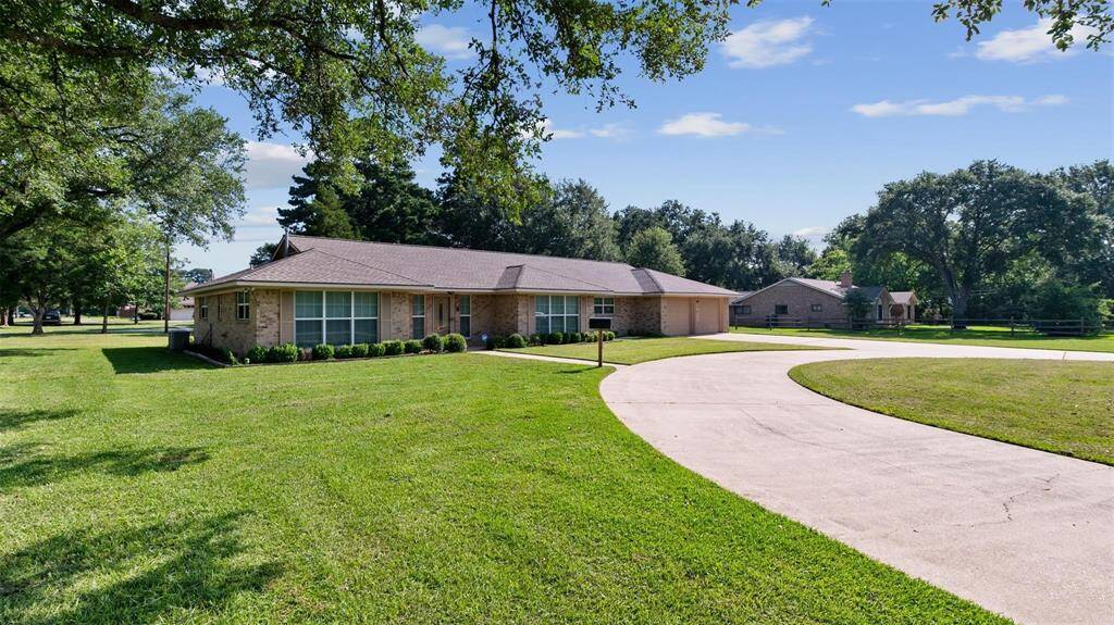With an additional circle driveway, there is ample parking for you or any guests.